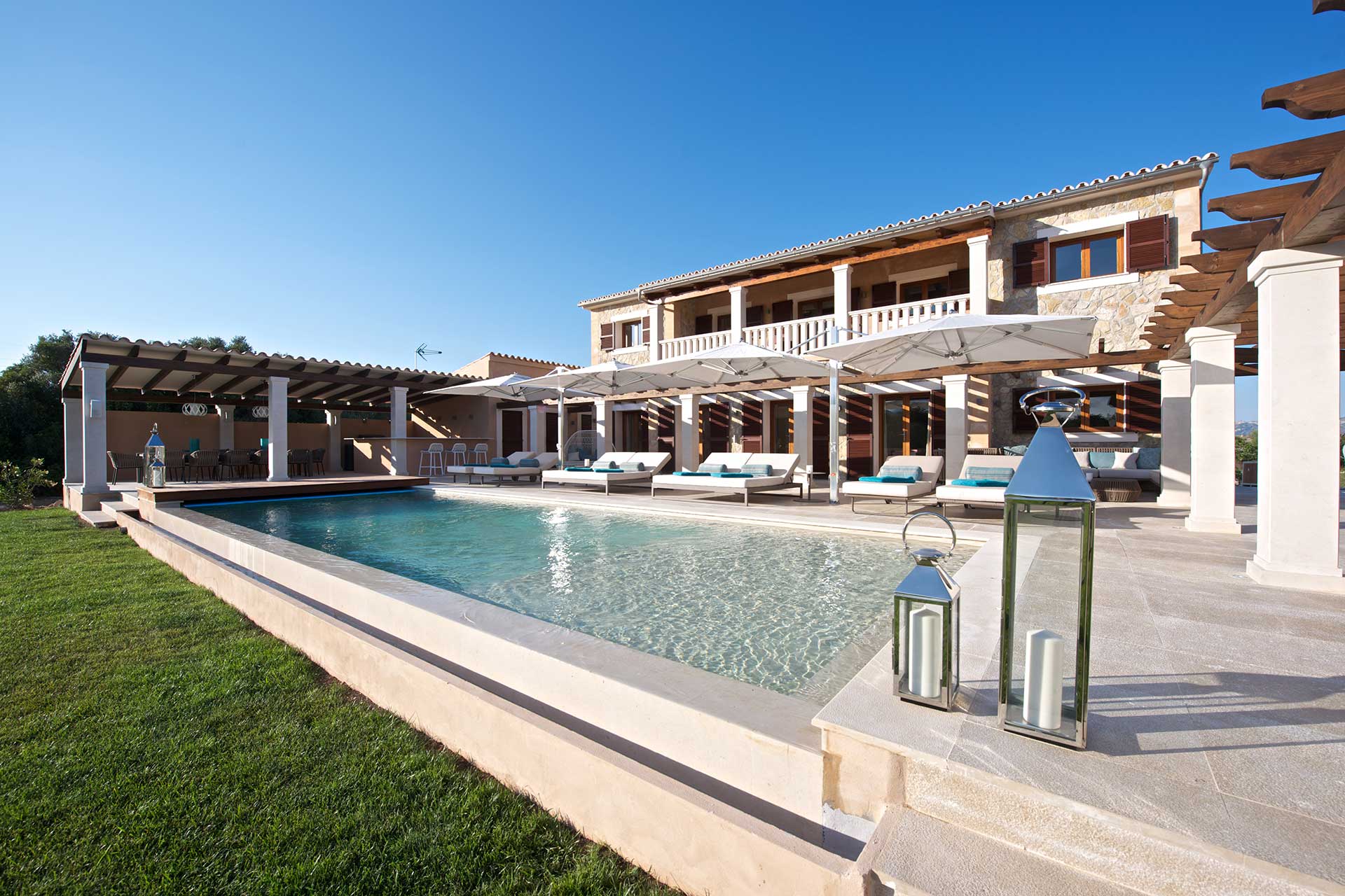 Applications | Swimming pools