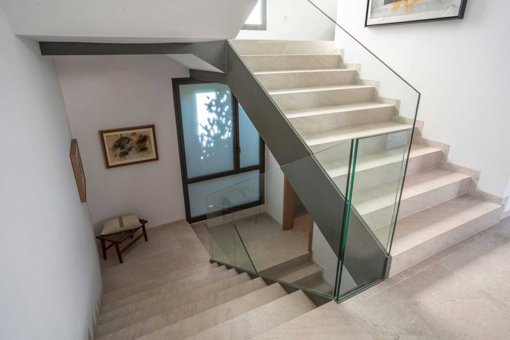 Escaleras interior · Villa Santa Ponça