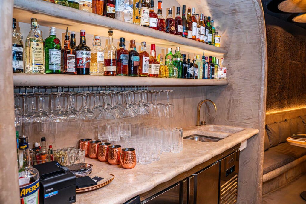 Barra interior bebidas · Restaurante Palma