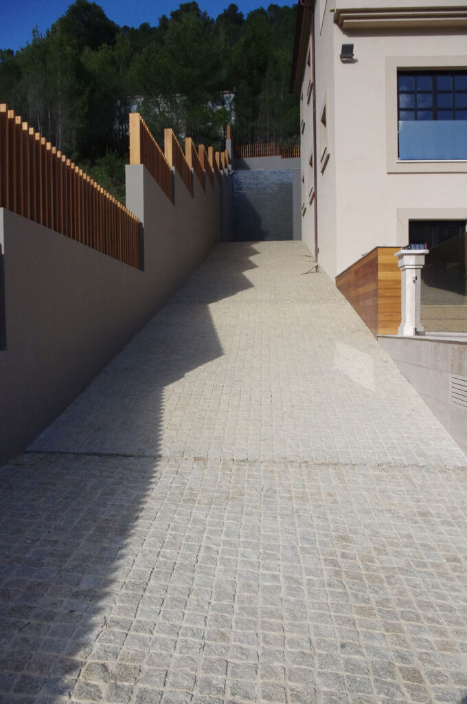 Einfahrt in Son Vida